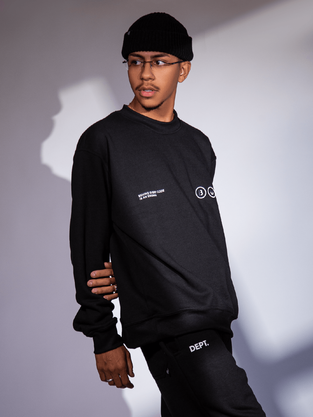 CREWNECK ENIGMA